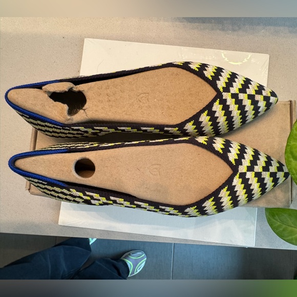 Rothy's Neon Nights The Point II Flats - Picture 5 of 7